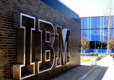 IBM或再次準(zhǔn)備出售低端商用服務(wù)器 聯(lián)想戴爾有望接手
