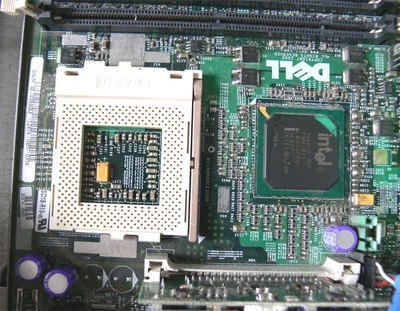 IBM顯示器拆機配件優惠出售，主機及內存僅260元